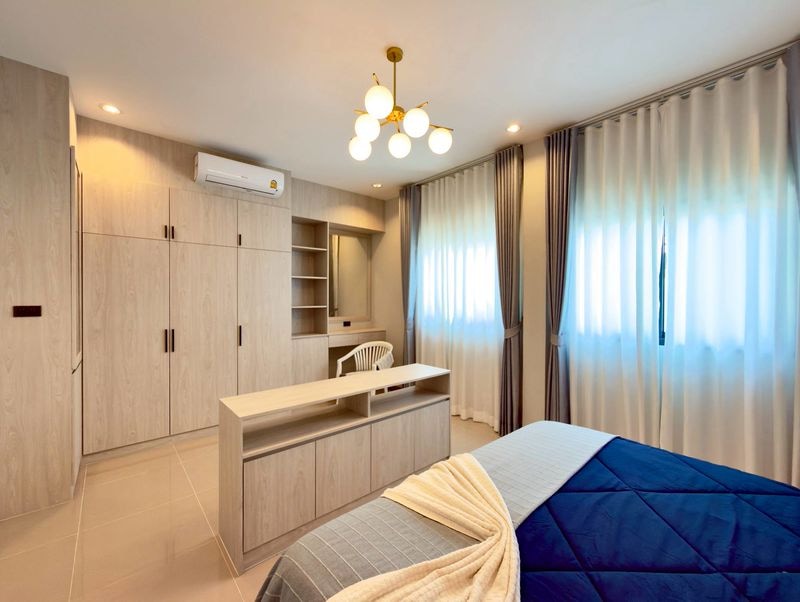Elegance Pool Villa 3 beds 4 baths near Mabprachan Lake for SALE photo 61