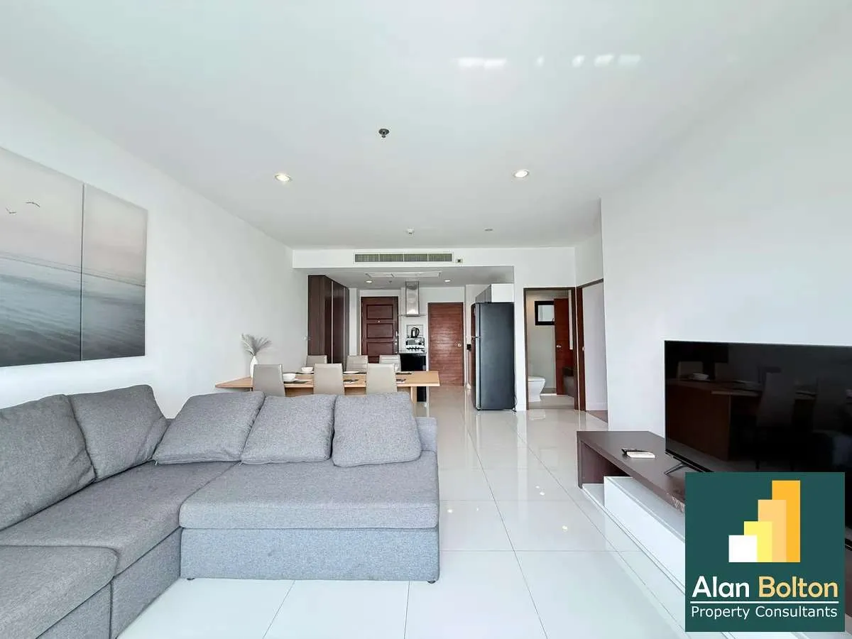 2 Bedroom 2 Bathroom at Pratumnak photo 5