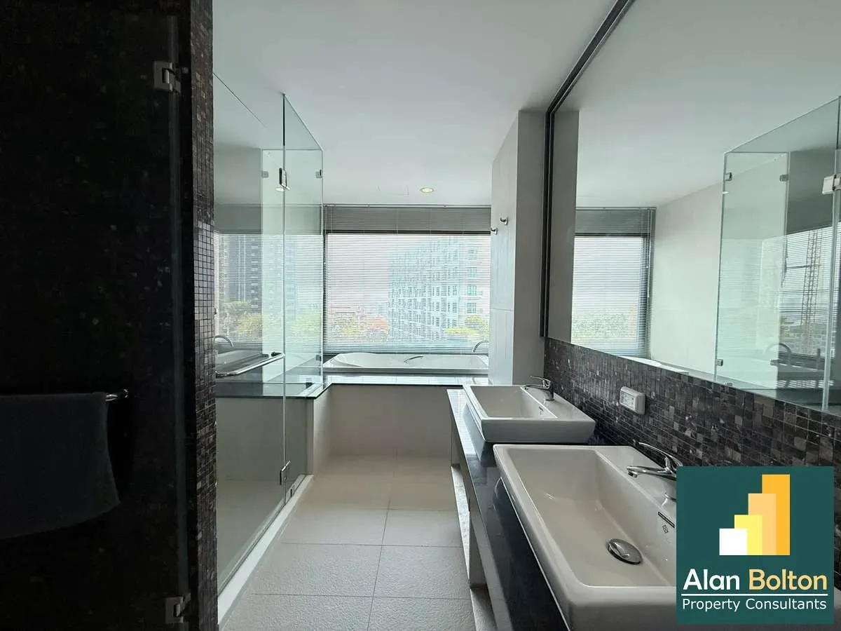 2 Bedroom 2 Bathroom at Pratumnak photo 8