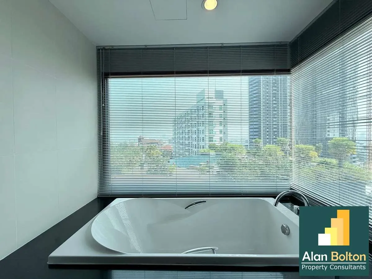 2 Bedroom 2 Bathroom at Pratumnak photo 9