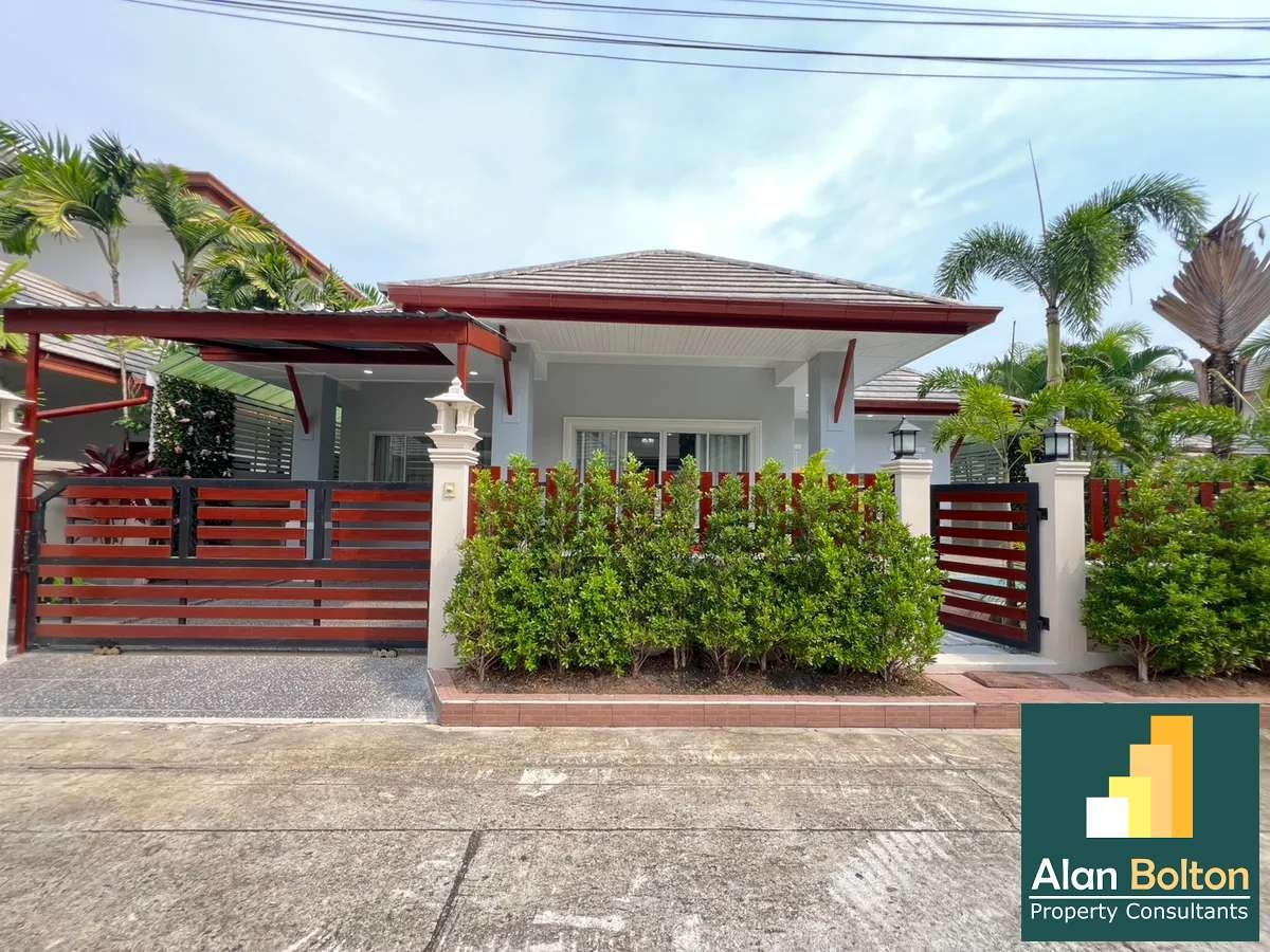 Pool Villa for Sale 3 Bedrooms Bathrooms in Huay yai photo 2