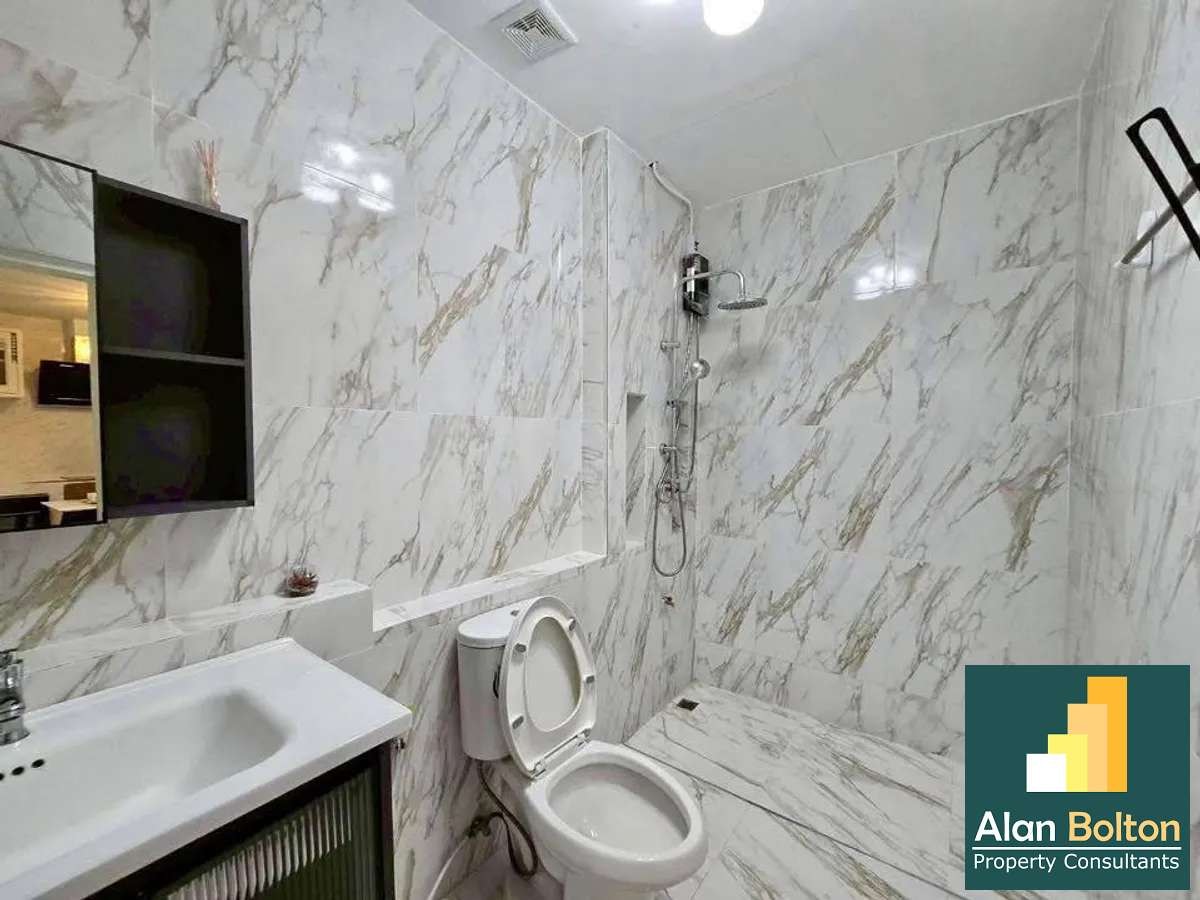 House for rent 2 Storey 4 Bedrooms 4 Bathrooms in East Pattaya photo 17