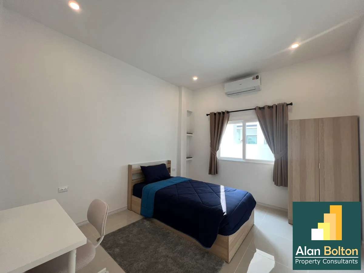 Coner house 3 Bedrooms 2 Bathrooms in East Pattaya photo 12