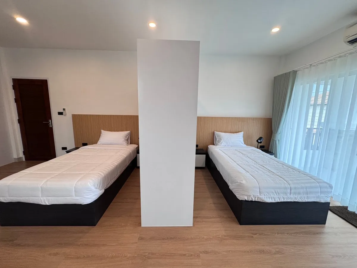 5 Bedroom 6 Bathroom in TW Garden Hill photo 33