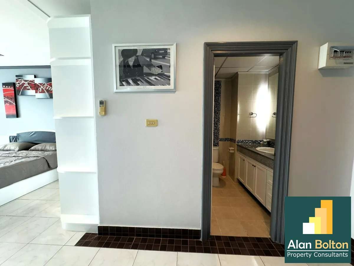 Sea View Studio Condo for Sale and For Rent in Jomtien photo 3