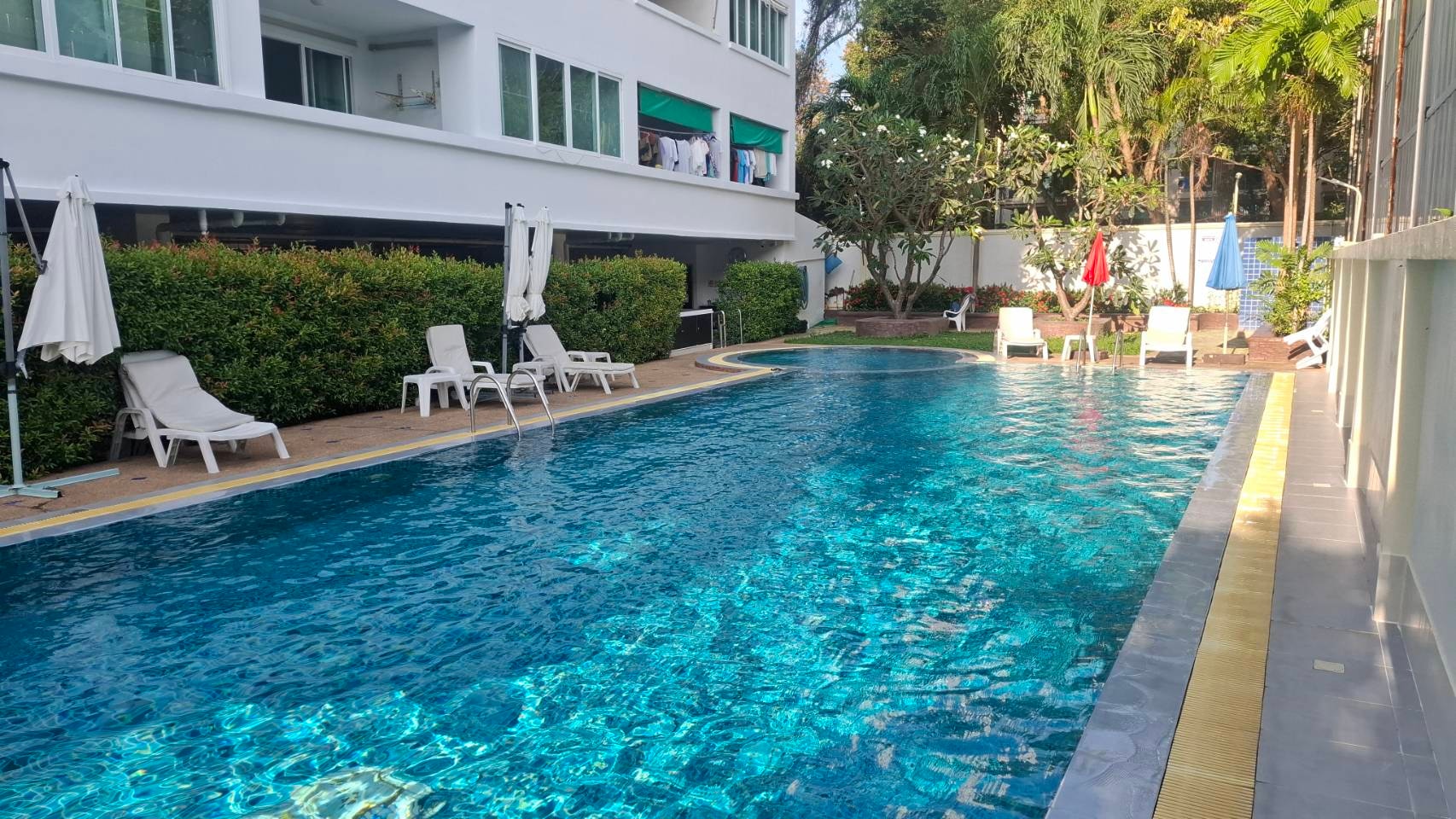 Large Renovated Ocean View Studio Condo In Wongamat photo 30