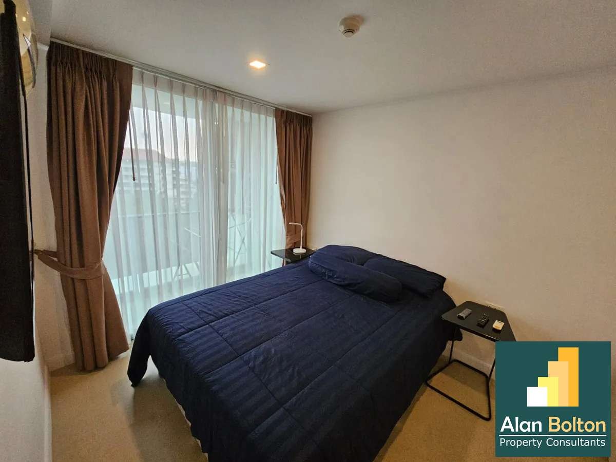 One Bedroom Unit in Sought After Pratumnak Development