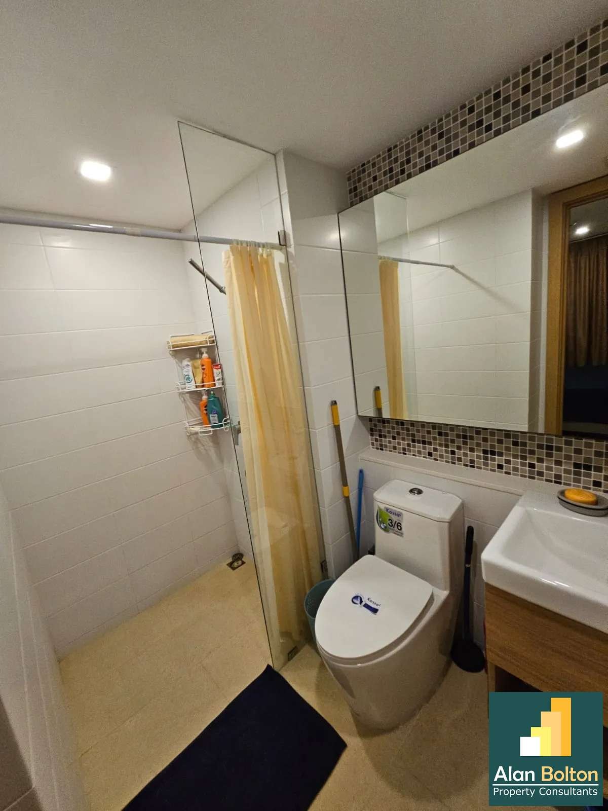 One Bedroom Unit in Sought After Pratumnak Development photo 7