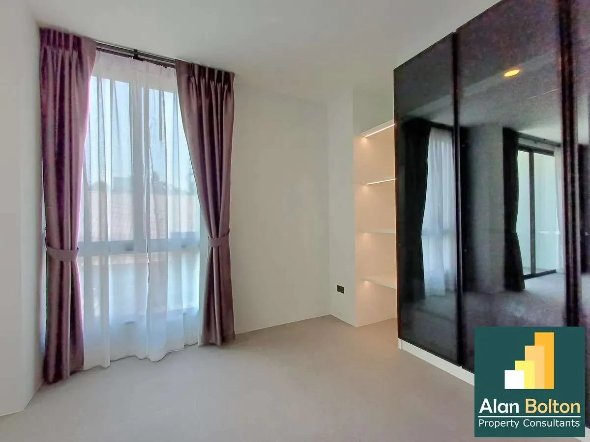 Newly Build Private Single House 3 beds 4 baths in Wongamat for RENT photo 12