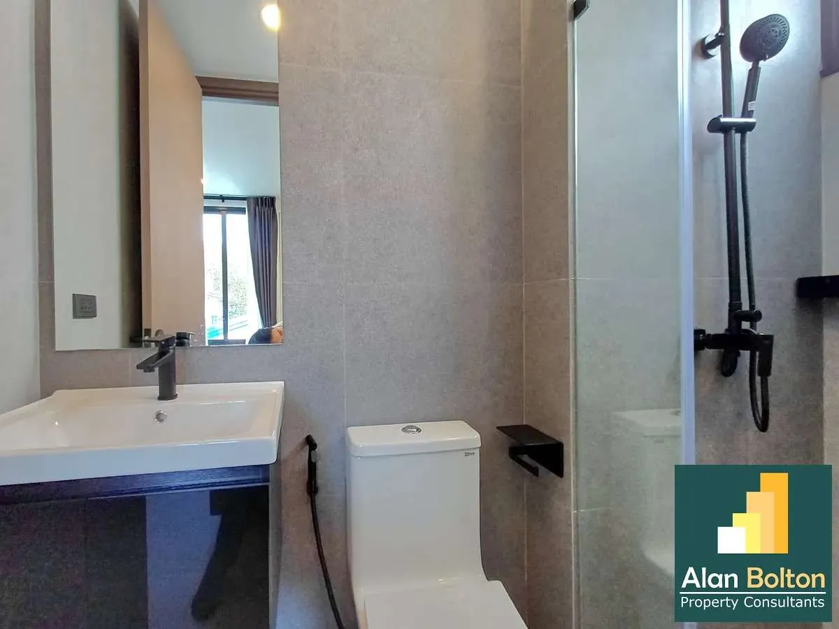 Newly Build Private Single House 3 beds 4 baths in Wongamat for RENT photo 17