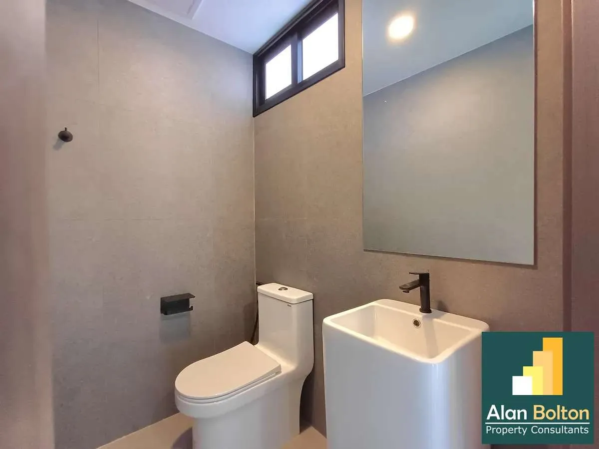 Newly Build Private Single House 3 beds 4 baths in Wongamat for RENT photo 20
