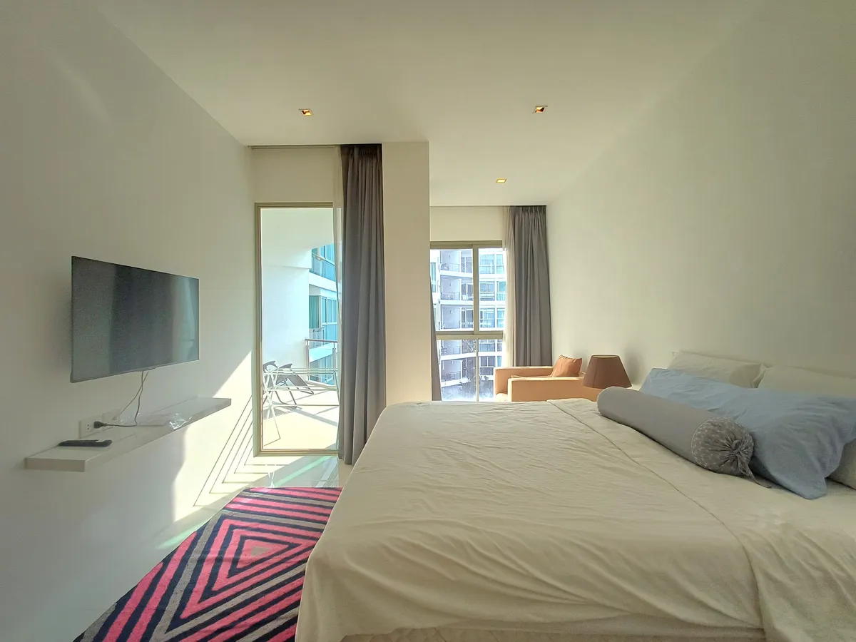 Newly Build Private Single House 3 beds 4 baths in Wongamat for RENT photo 29