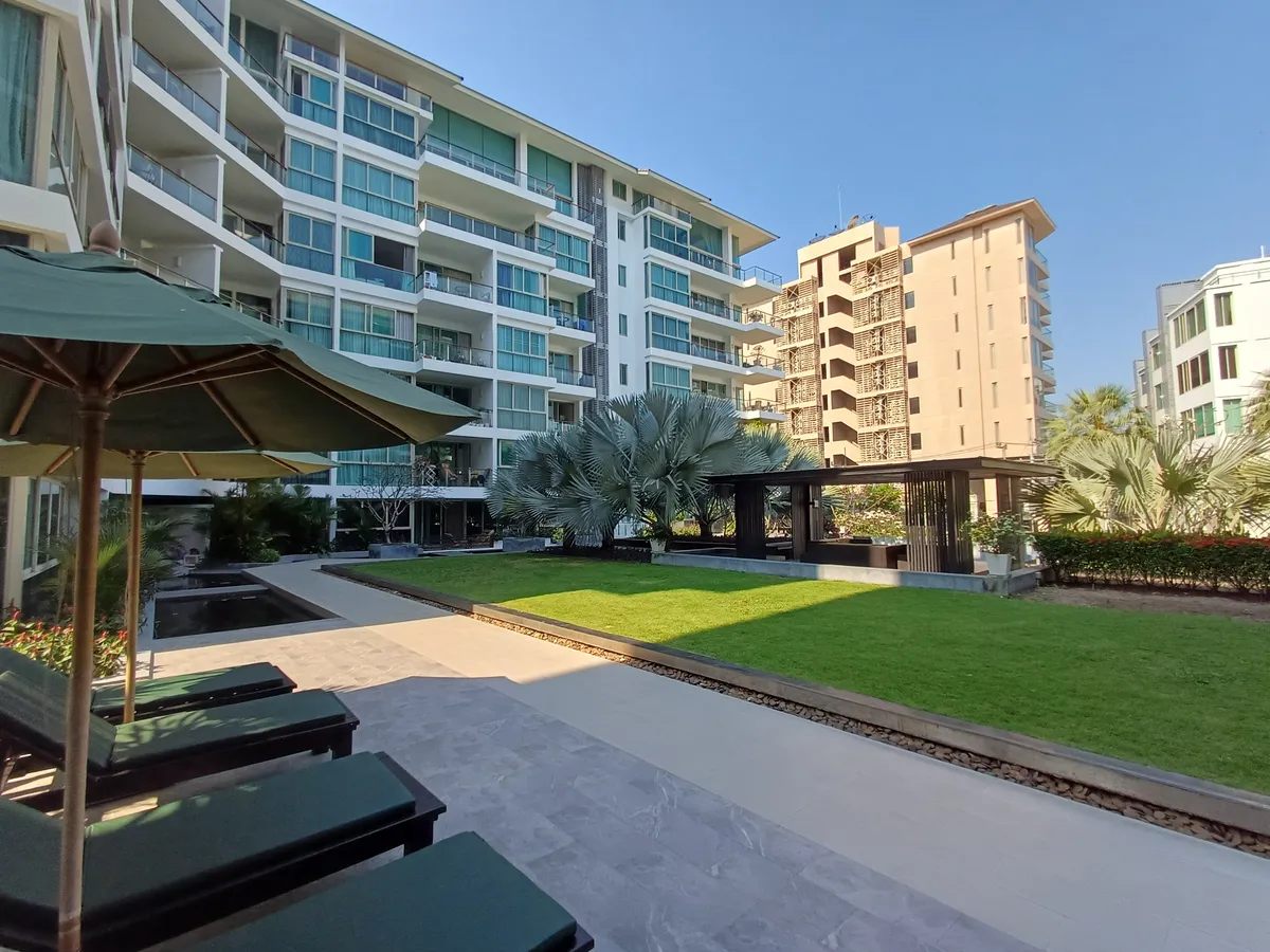 Newly Build Private Single House 3 beds 4 baths in Wongamat for RENT photo 37