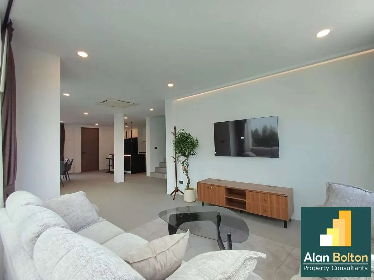 Newly Build Private Single House 3 beds 4 baths in Wongamat for RENT photo 6