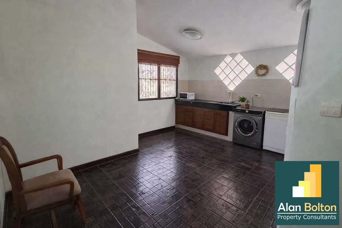 Spacious Pool Villa on 2,712 sqm Land – Lake Mabprachan photo 15