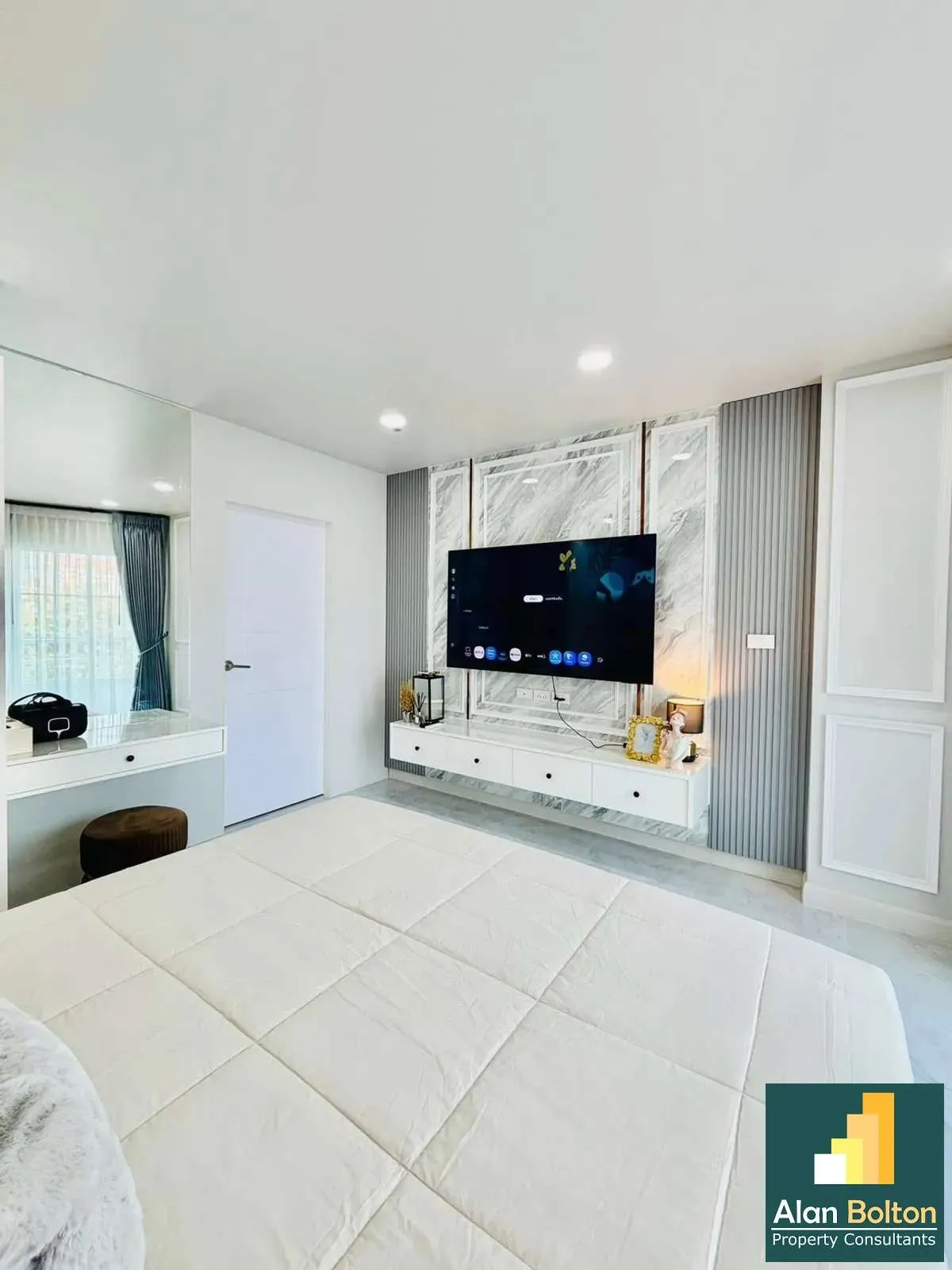Studio in View Talay 1 photo 3