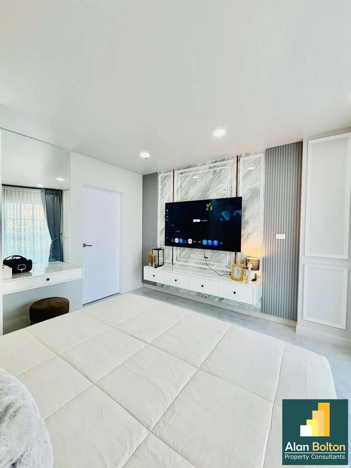 Studio in View Talay 1 photo 4