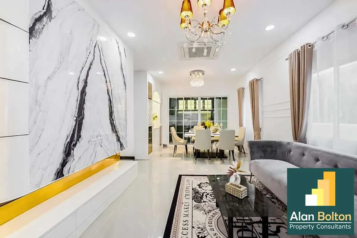 4 Bedrooms 2 Bathrooms in Lalin village photo 3
