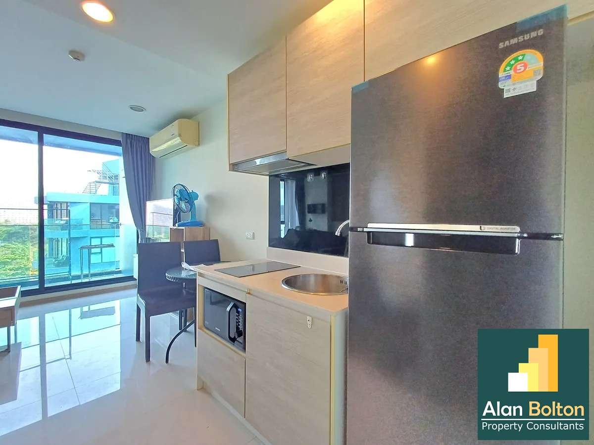 Pool View Studio 1 bath in Acqua Jomtien for SALE photo 11