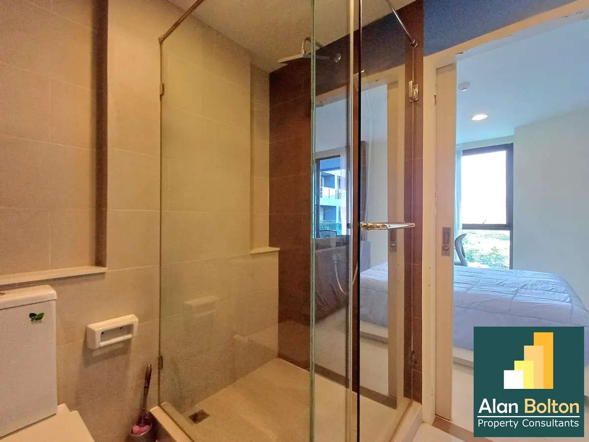 Pool View Studio 1 bath in Acqua Jomtien for SALE photo 13