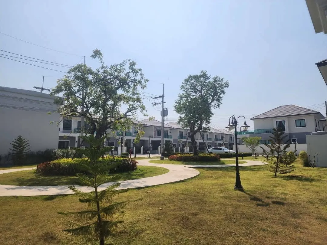 3 Bedroom House For Rent In East Pattaya photo 12