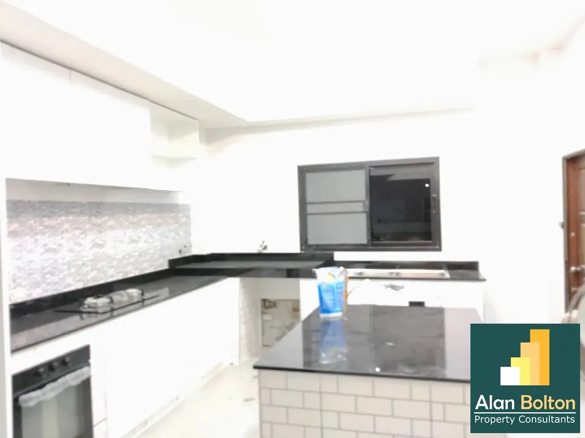4 Bedroom House For rent In Soi Siam Country Club photo 2