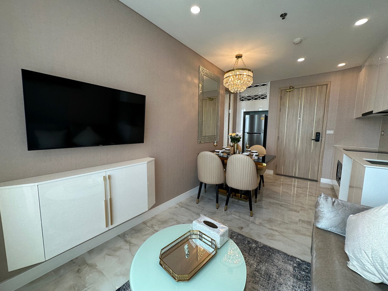 Ocean View Condo For Sale in Copacabana photo 43