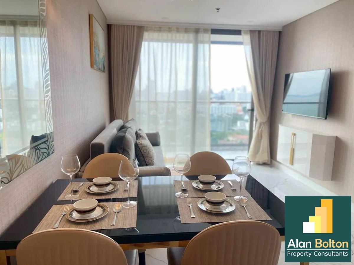 Large Luxury Beachfront Ocean View 1 Bed 1 Bath Condo In Jomtien photo 7