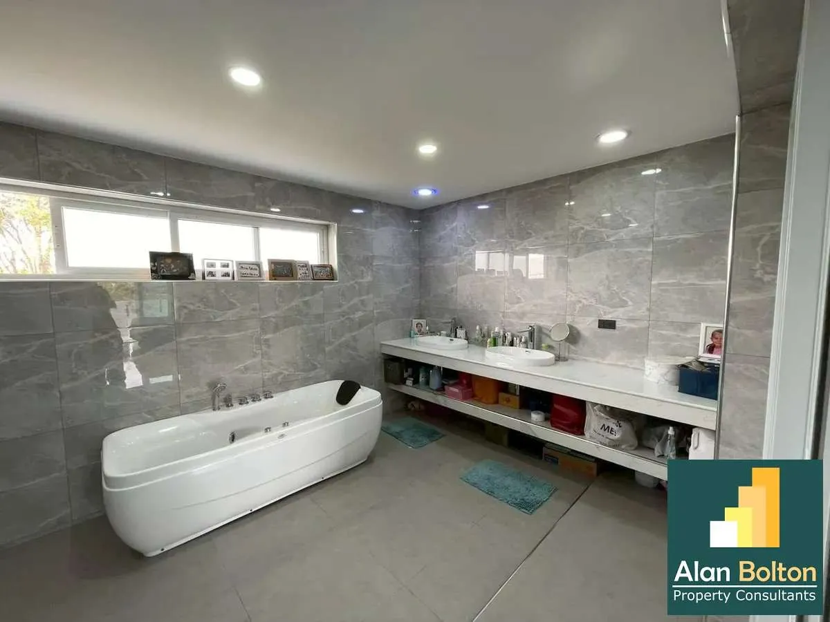 Beautiful 3-Bedroom Villa with Private Pool for Sale in East Pattaya photo 16