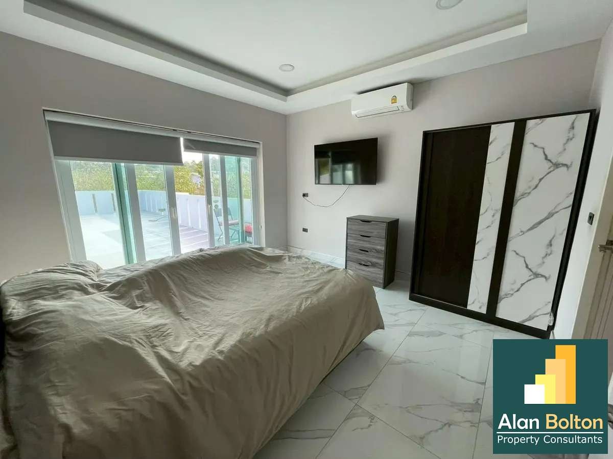 Beautiful 3-Bedroom Villa with Private Pool for Sale in East Pattaya photo 11