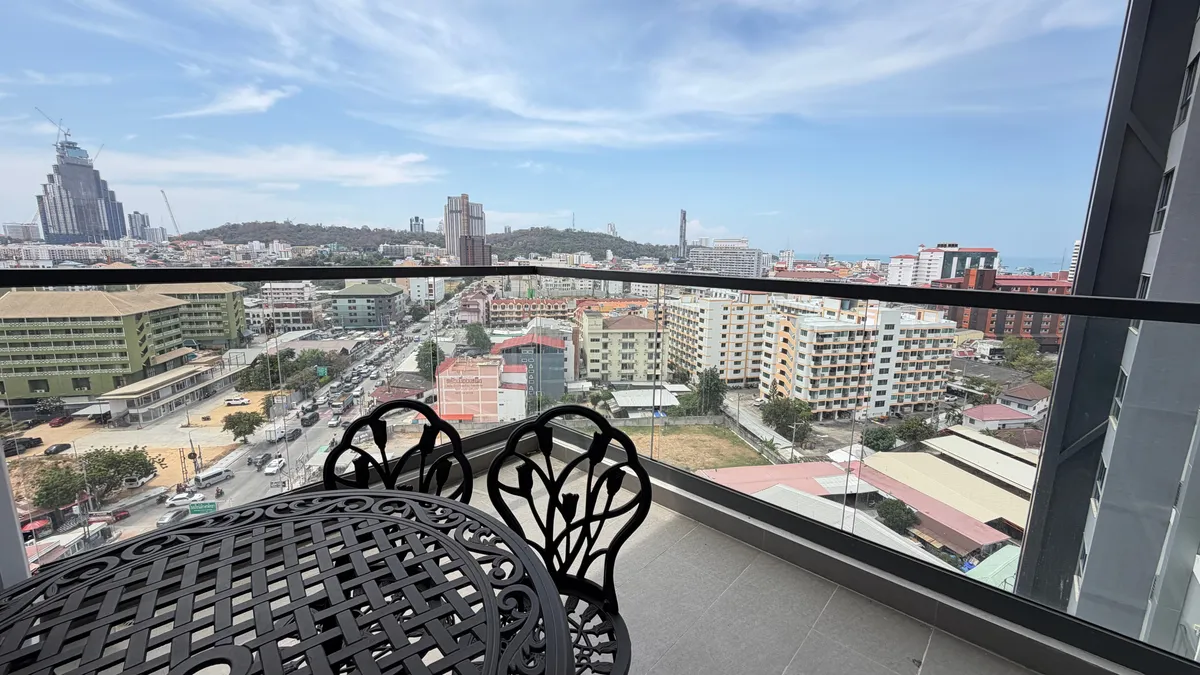Modern 2 Bedroom Condominium For Rent In Central Pattaya photo 12