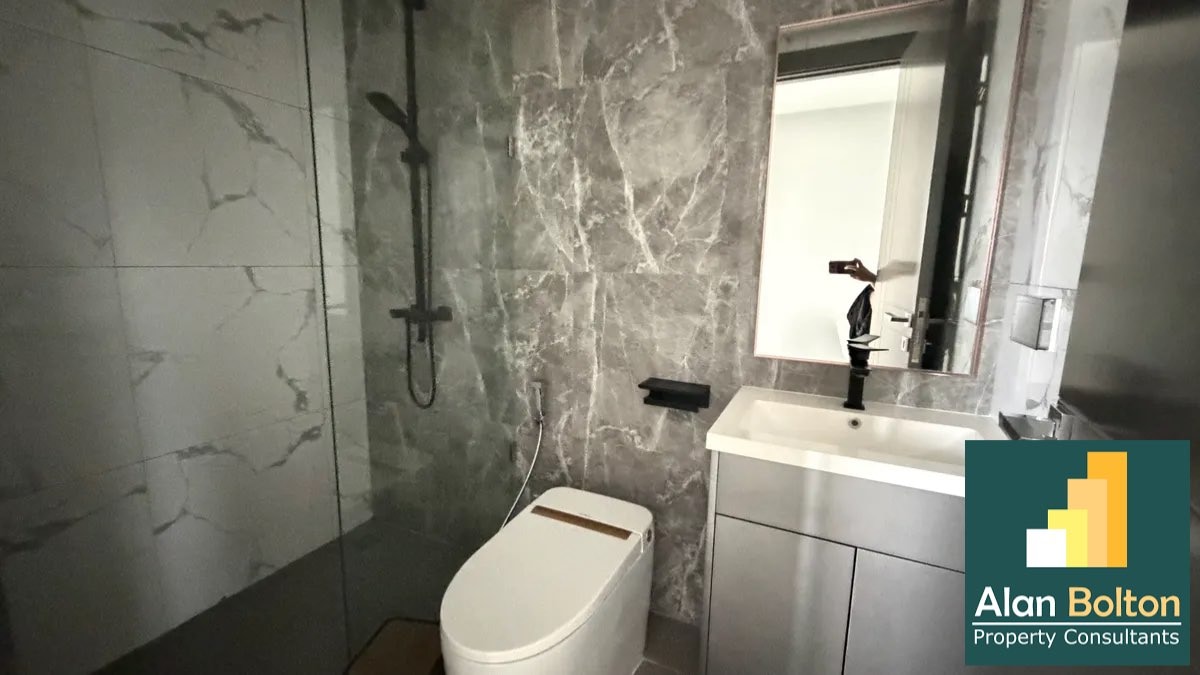 Modern 2 bedroom Condominium For Rent In Central Pattaya photo 6
