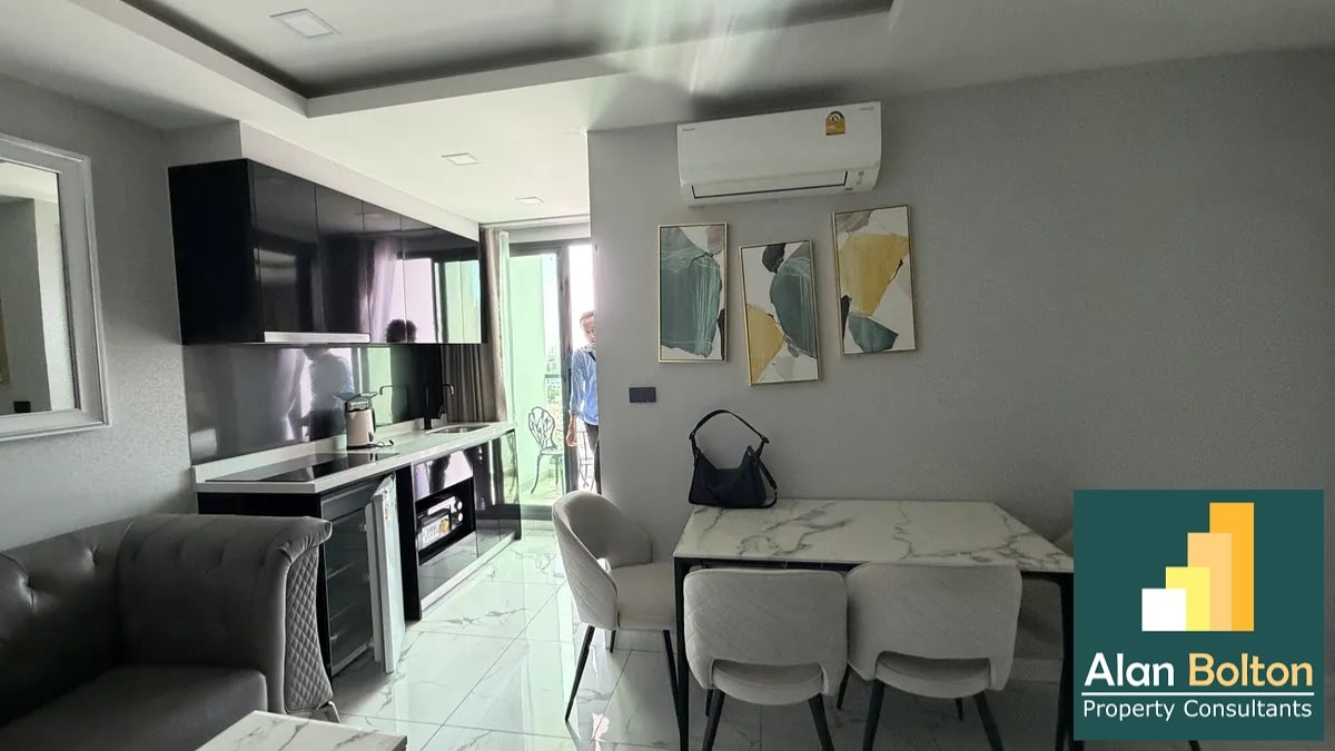 Modern 2 bedroom Condominium For Rent In Central Pattaya photo 4