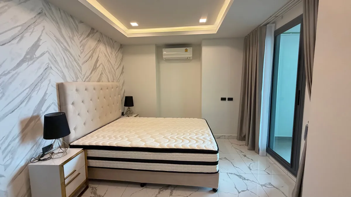 Sea view Modern Condominium For rent In Central Pattaya photo 16