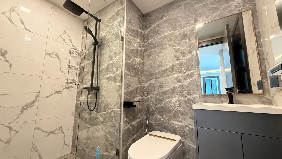 Sea view Modern Condominium For rent In Central Pattaya photo 17