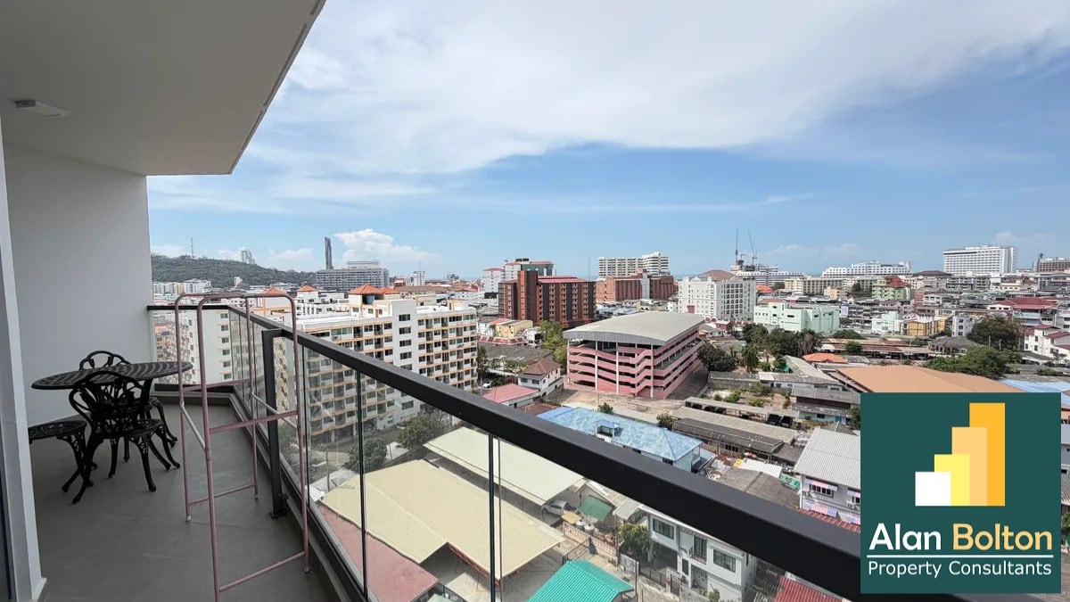 Two Bedroom Condominium For Rent with Jacuzzi In Central Pattaya photo 6