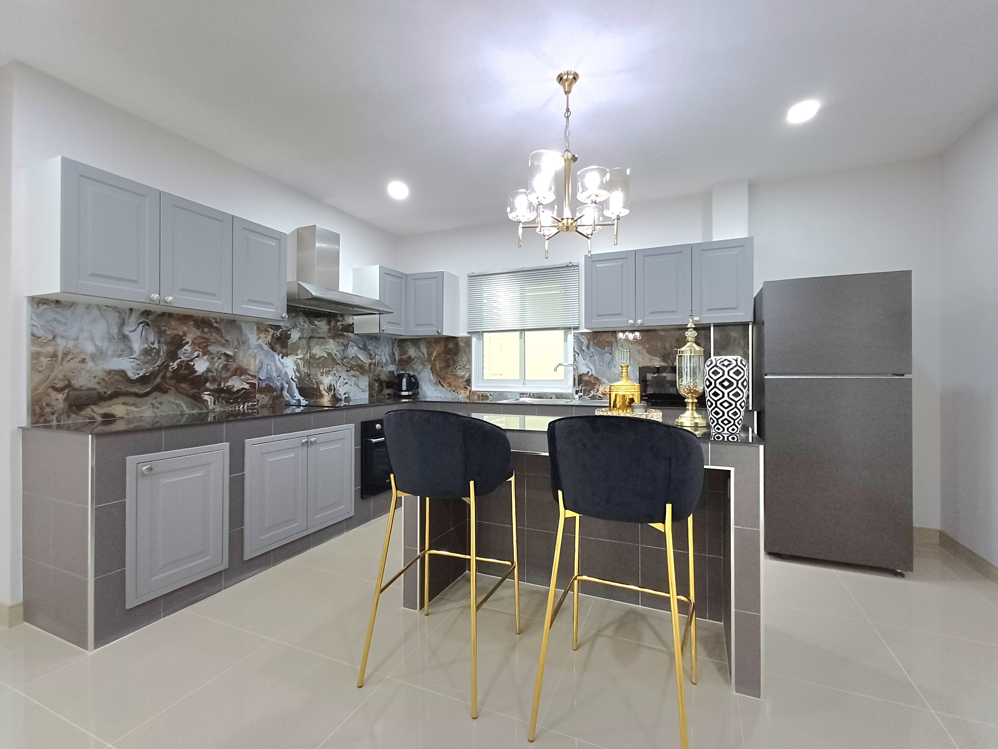 Brand New 2 story detached house 4 beds 4 baths in East Pattaya for RENT photo 28