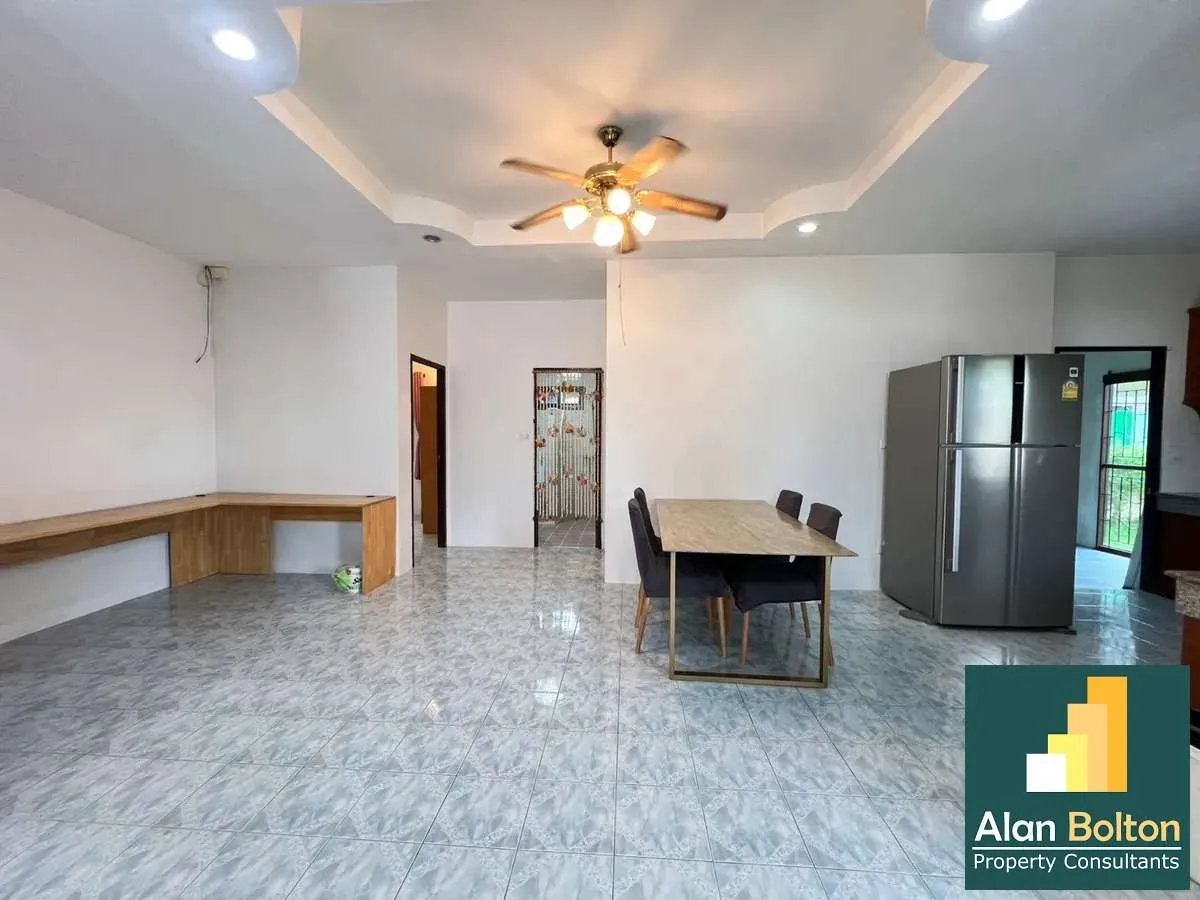 3 Bedrooms 2 Bathrooms in Mapprachan photo 10