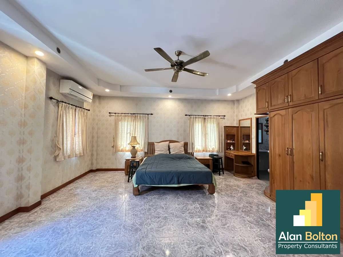 Natheekarn Park View 4 Bedroooms 5 Bathrooms in Mapprachan photo 4