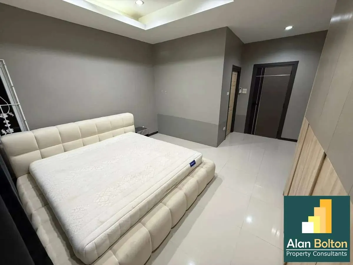 3 Bedroom 2 Bathroom for rent and sale photo 10