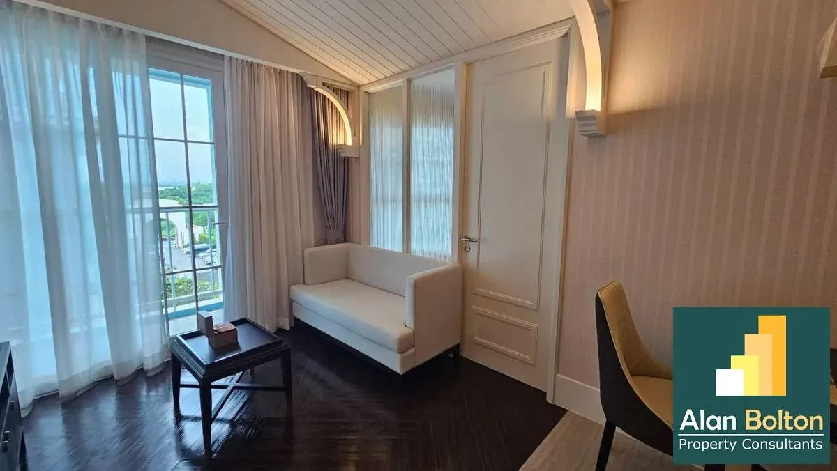 Beachfront one bedroom condo for sale in Najomtien