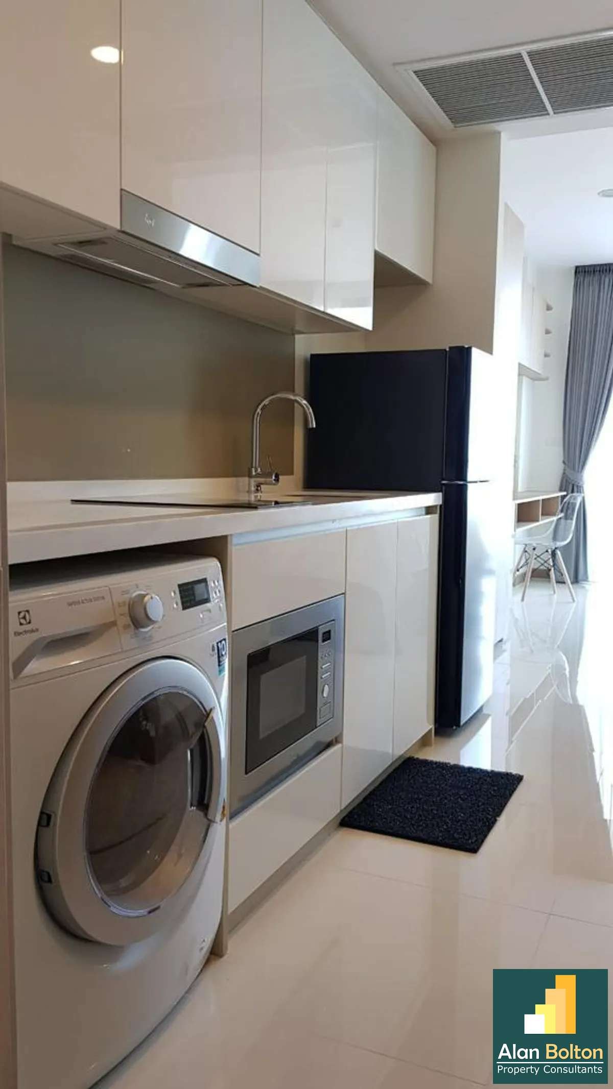 Luxury Ocean View Studio Condo In Wongamat photo 13