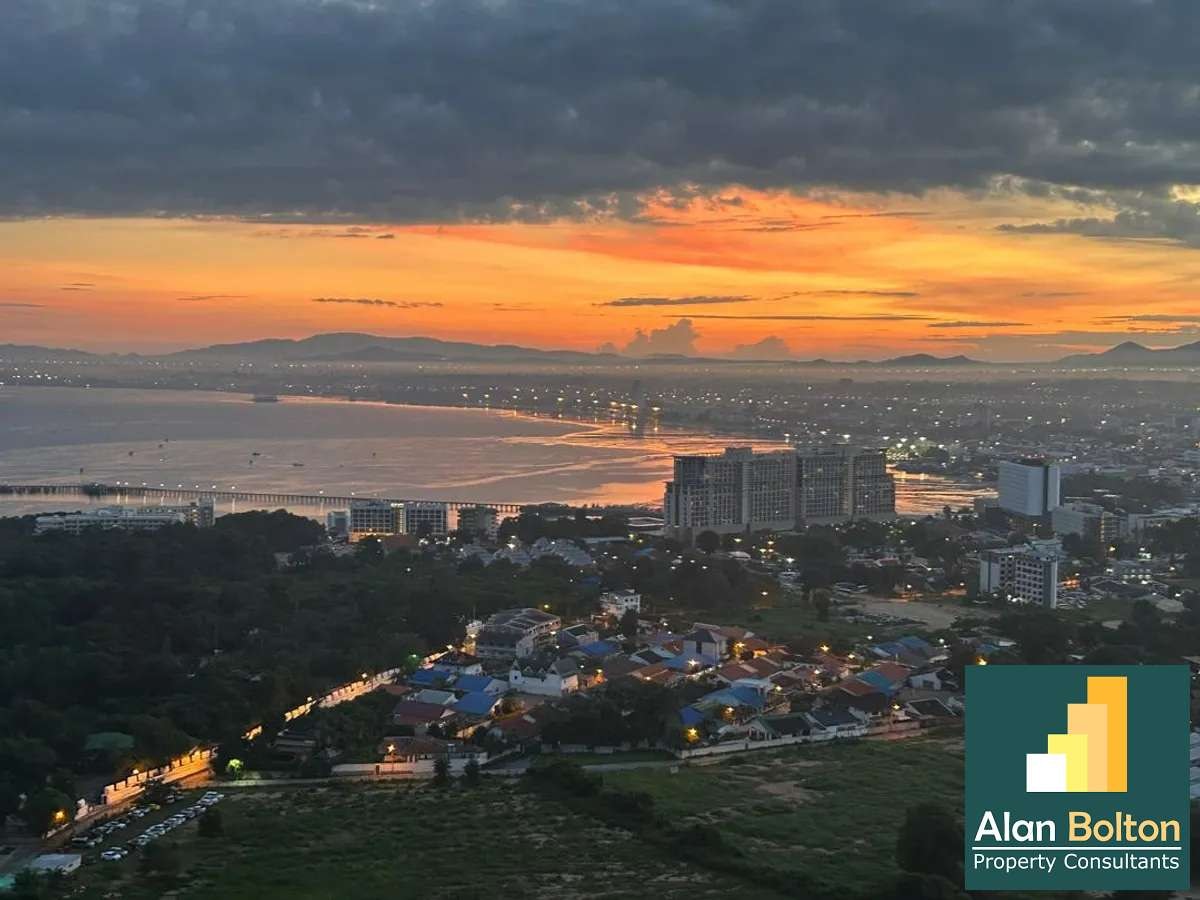Luxury Ocean View Studio Condo In Wongamat photo 11