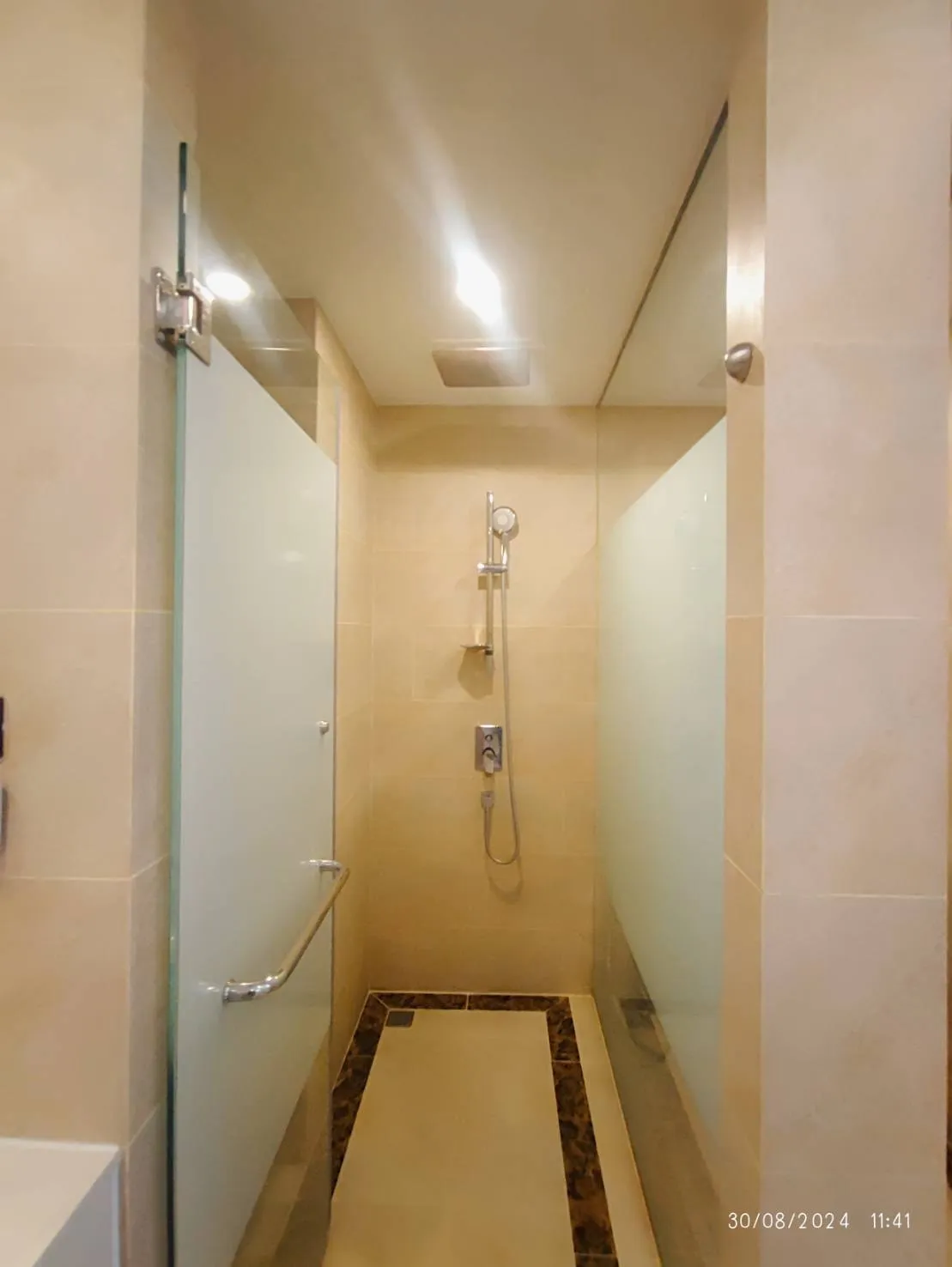 One Bedroom Condo For Rent In Najomtien photo 14