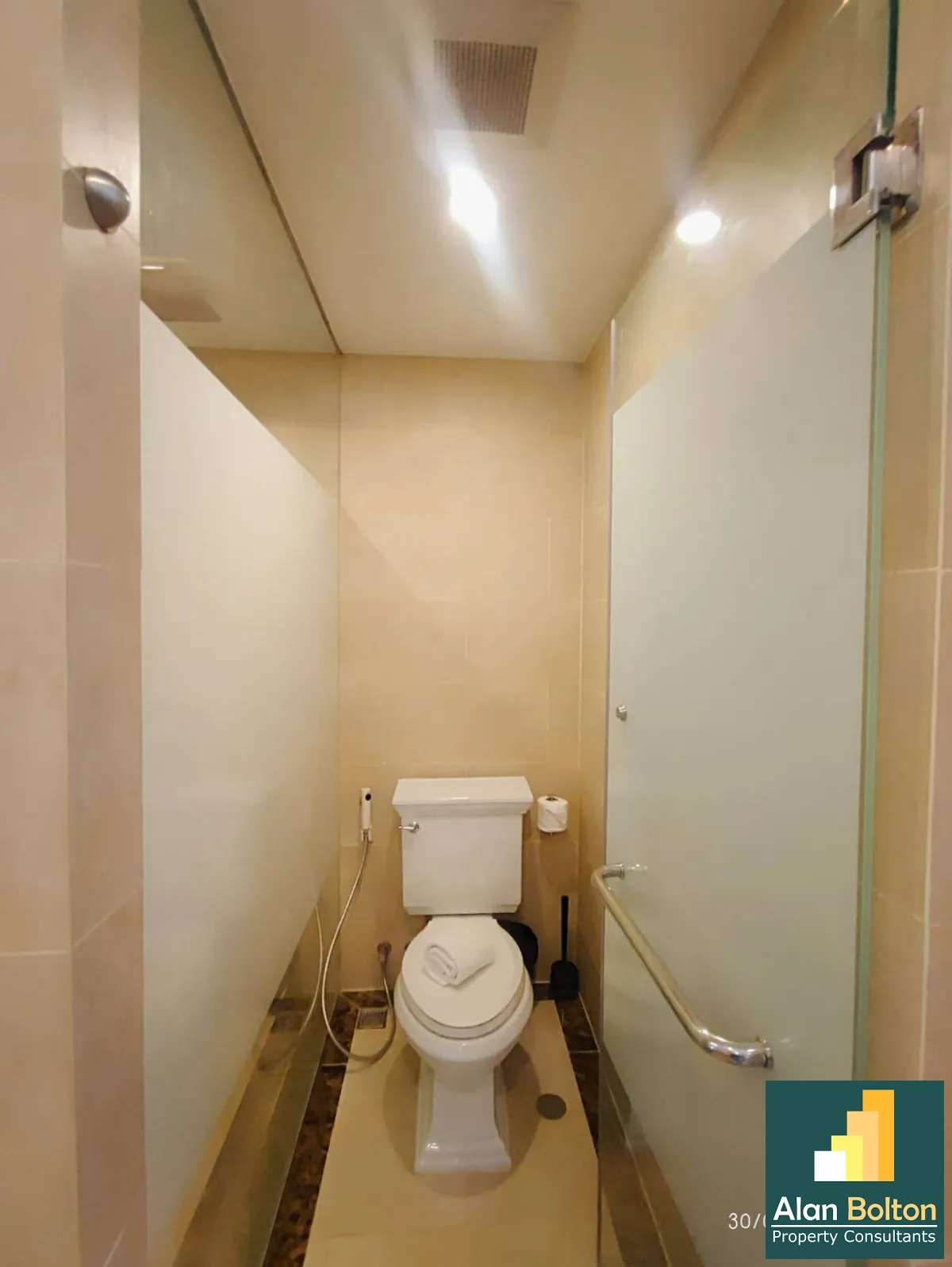 One Bedroom Condo For Rent In Najomtien photo 13