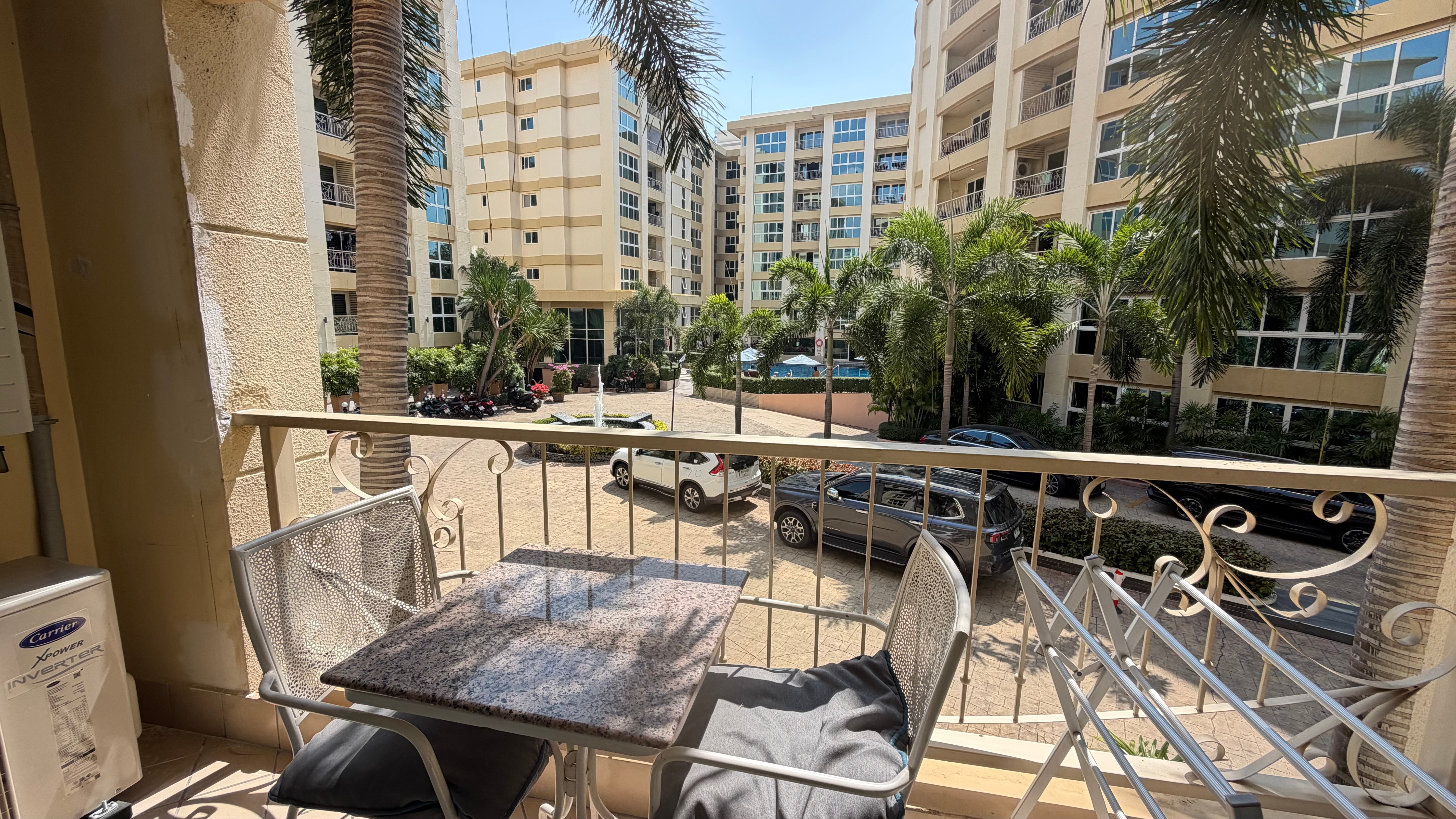 2 Bedroom Condo For Sale and Rent In central Pattaya photo 23