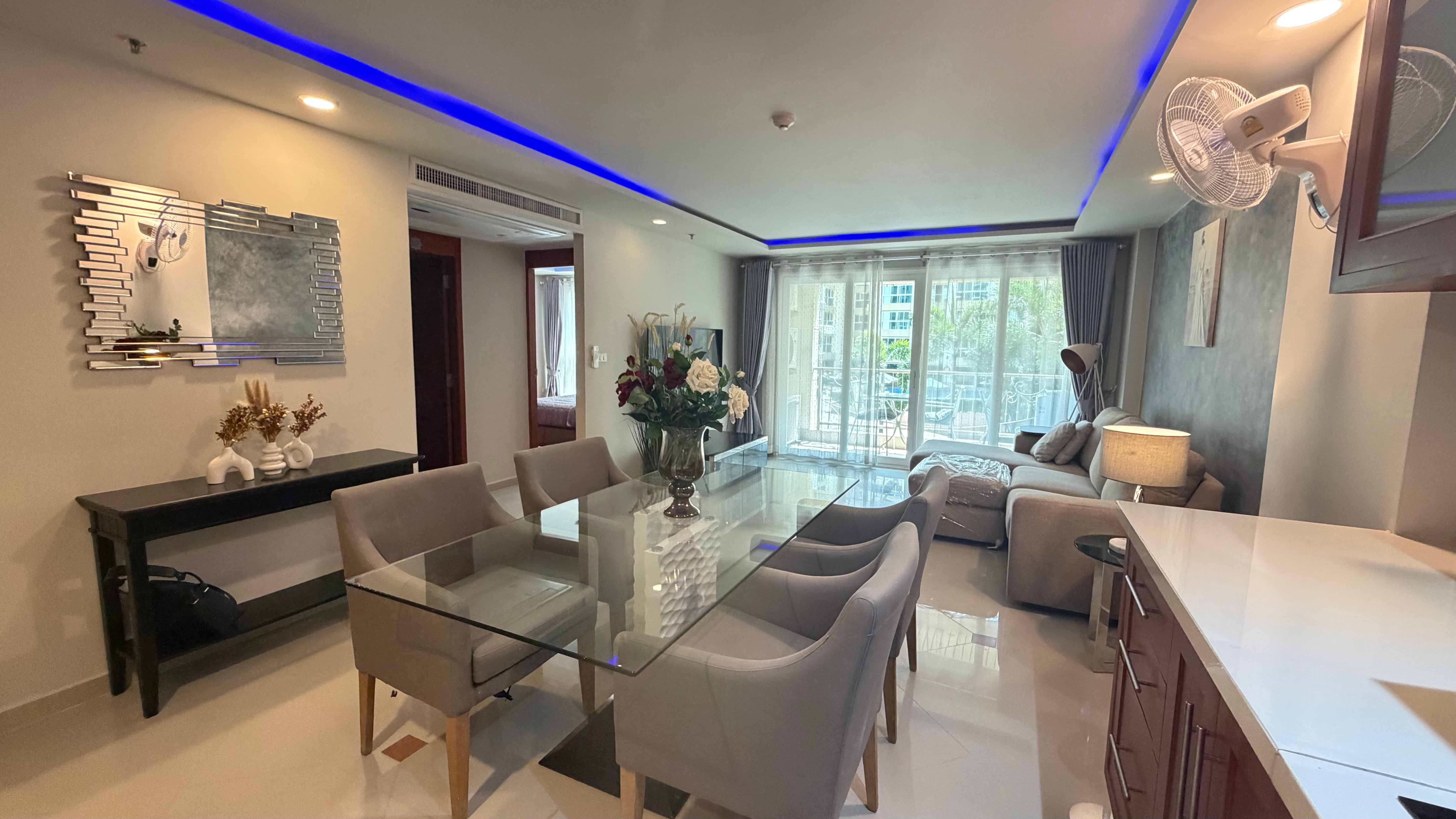 2 Bedroom Condo For Sale and Rent In central Pattaya photo 21