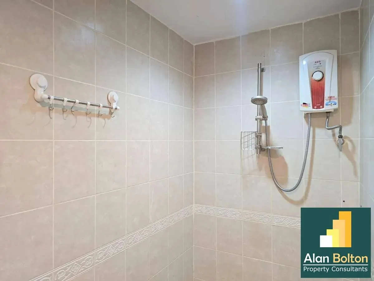 1 Bedroom 1 Bathroom for Rent photo 10