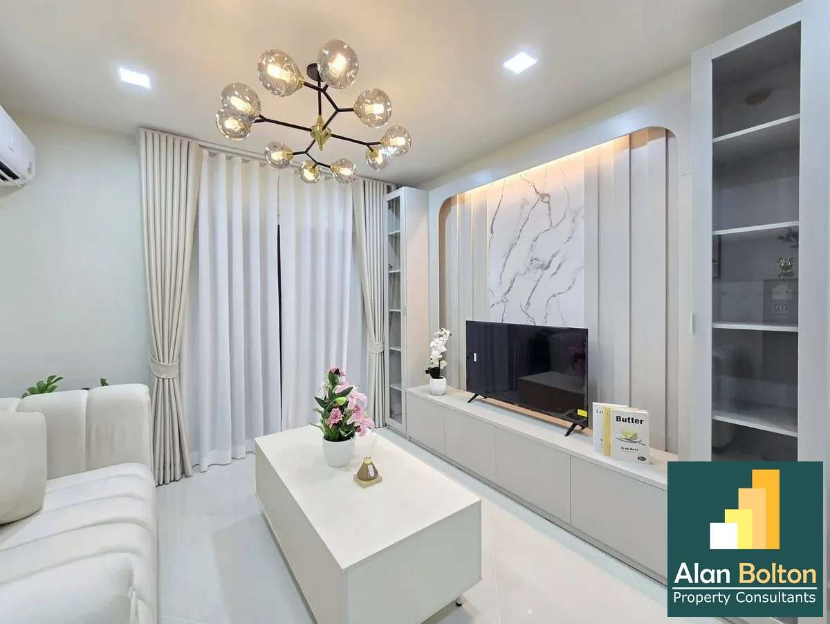 1 Bedroom 1 Bathroom for Sale photo 12