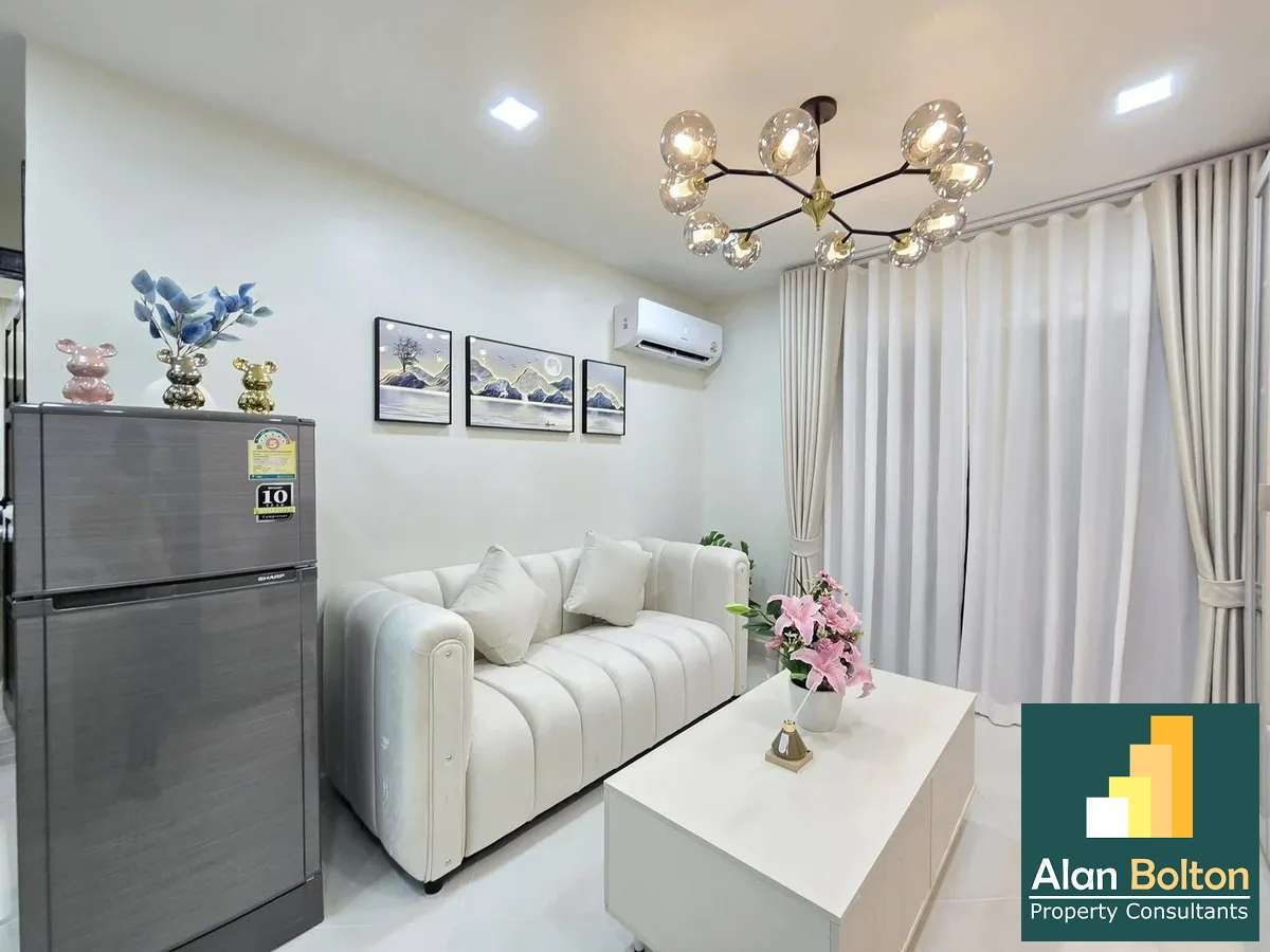 1 Bedroom 1 Bathroom for Sale photo 11